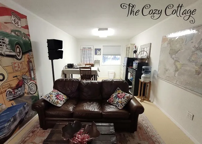 Cozy Cottage